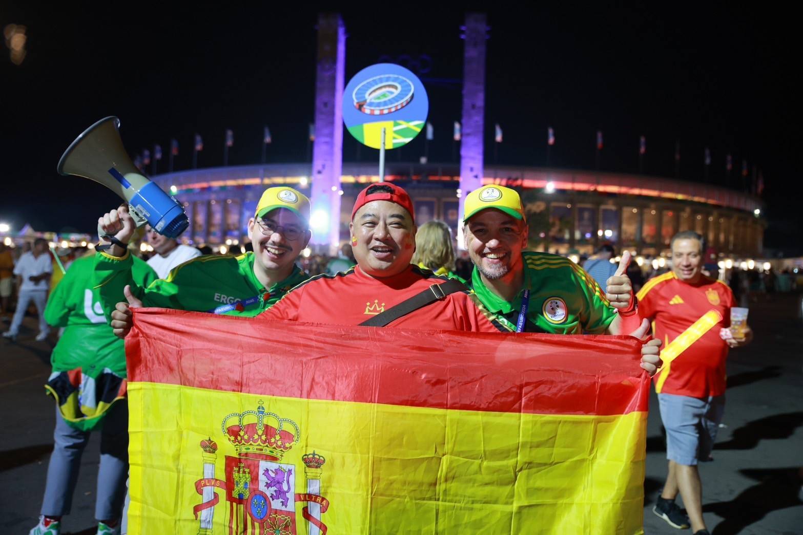 ลูกค้าจาก King Power สัมผัส EURO 2024 ถึงขอบสนาม ประเทศเยอรมนีทริปดูบอลระดับโลก และ ต่อด้วยทริป  Paris 2024 Summer Olympics